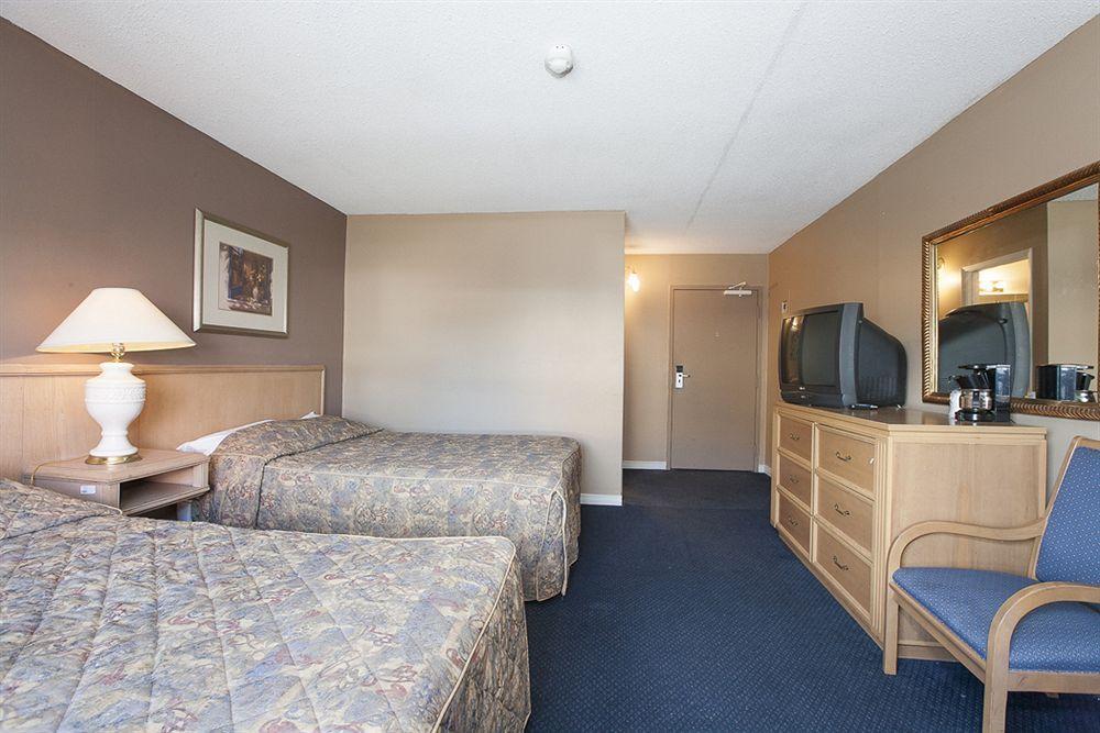 Admiral Inn By The Falls Niagara Bagian luar foto