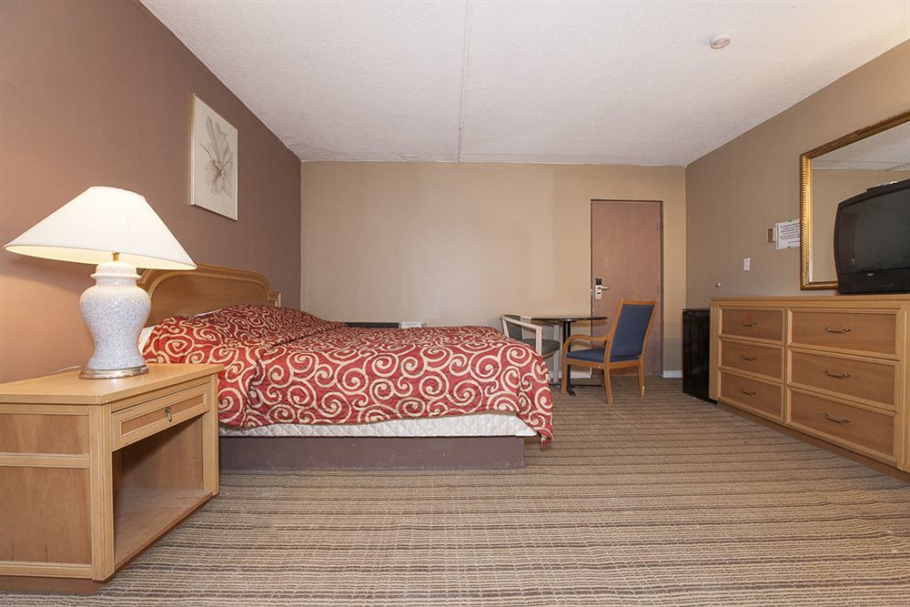 Admiral Inn By The Falls Niagara Bagian luar foto